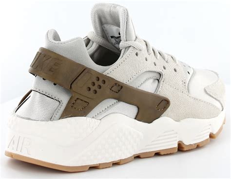 nike air huarache beige damen|Nike custom huarache.